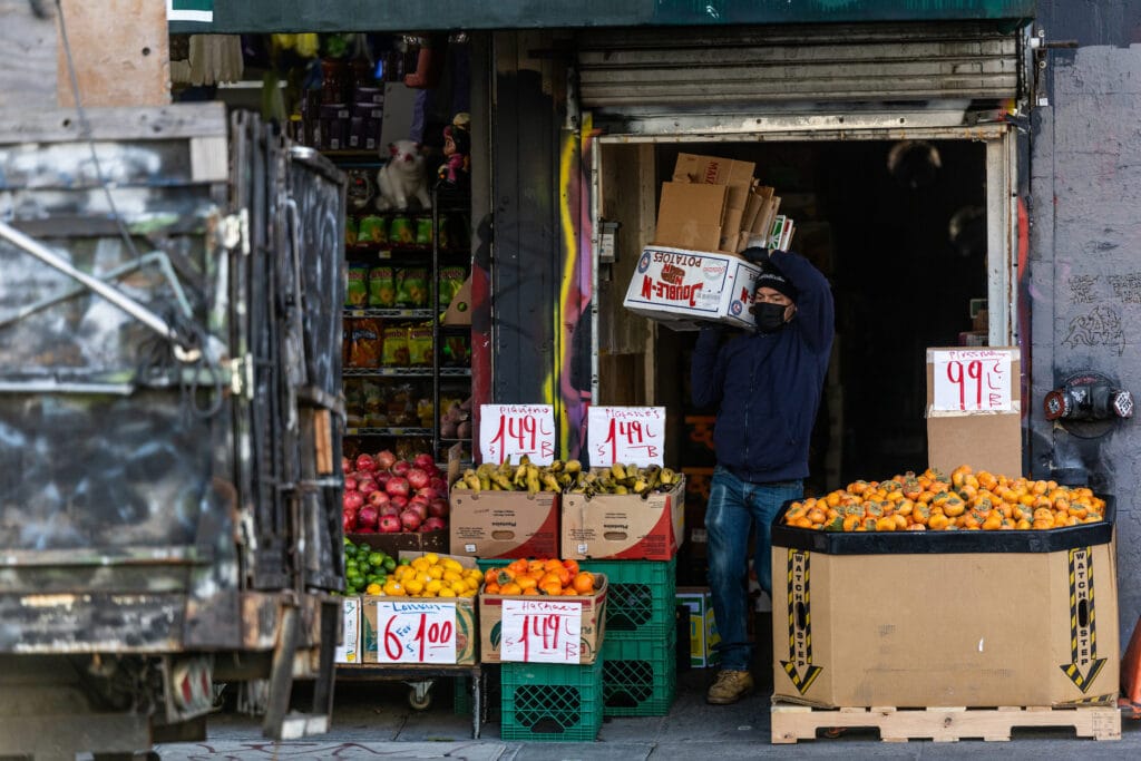 Outdoor produce market and grocer in San Francisco, CA
